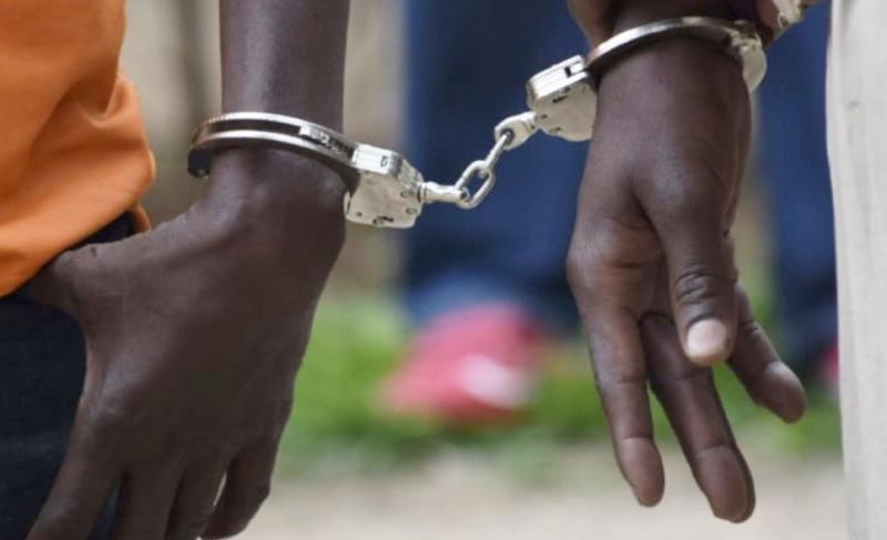 Prisoners Admitted in Hospital with Covid-19 Escape