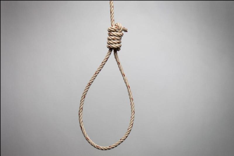 Headteacher Commits Suicide Inside his Office