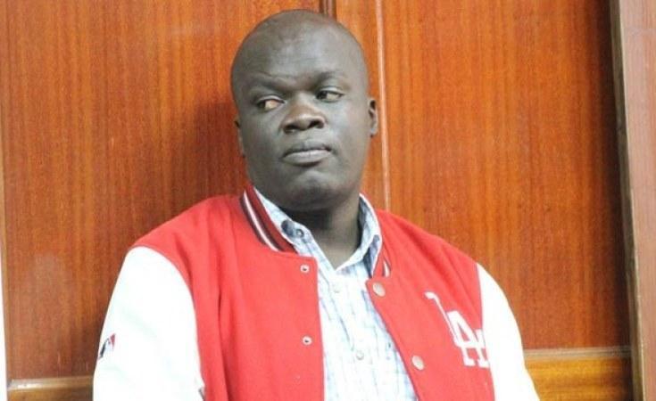 Blogger Robert Alai
