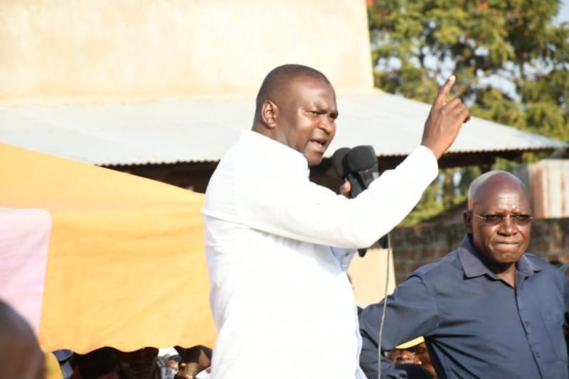 Former Sports CS Rashid Echesa addresses a rally at Musamba market, Khalaba Ward, Matungu Constituency on March 1, 2021.