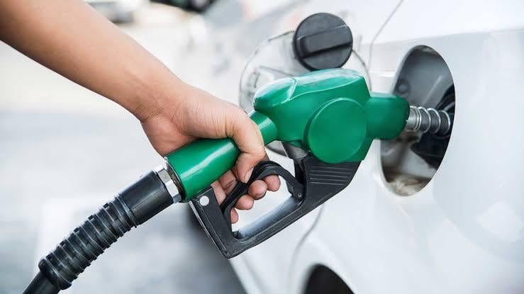 Vehicle being fueled at a filling station.| Photo| Courtesy|