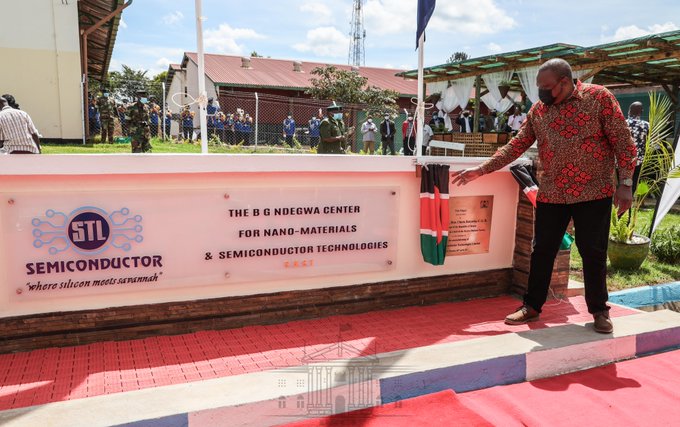 President Uhuru Kenyatta officially opens the the Semi-Conductors Technologies factory at Dedan Kimathi University of Technology's Science and Technology Park (DeST-Park) in Nyeri County on April 26, 2021. |Courtesy| PSCU|