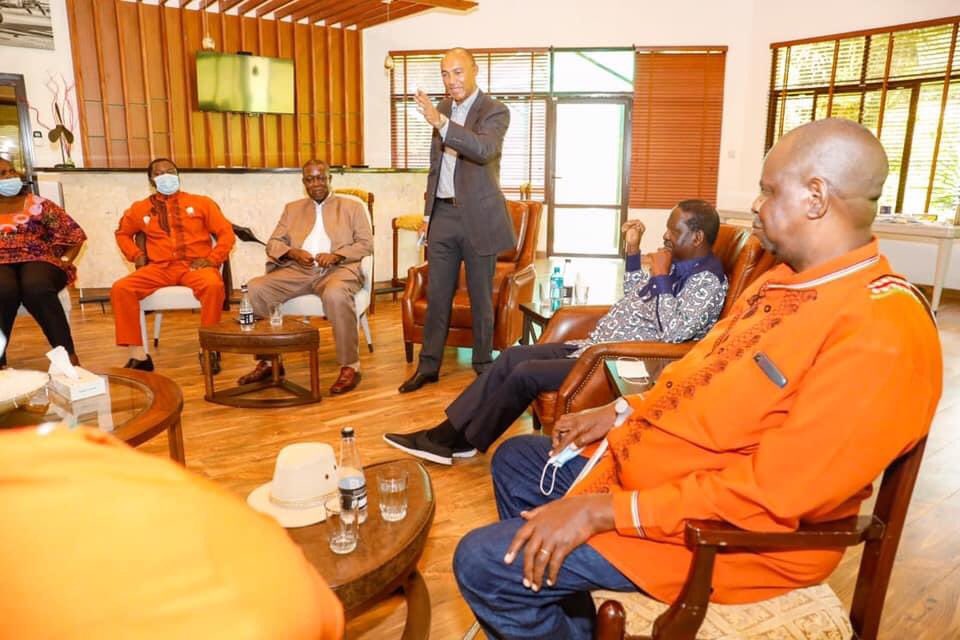 Peter Kenneth addresses a meeting between ODM Leader Raila Odinga and Mount Kenya elders at the former premier's Karen home on Friday, April 30, 2021. |Courtesy| Twitter|