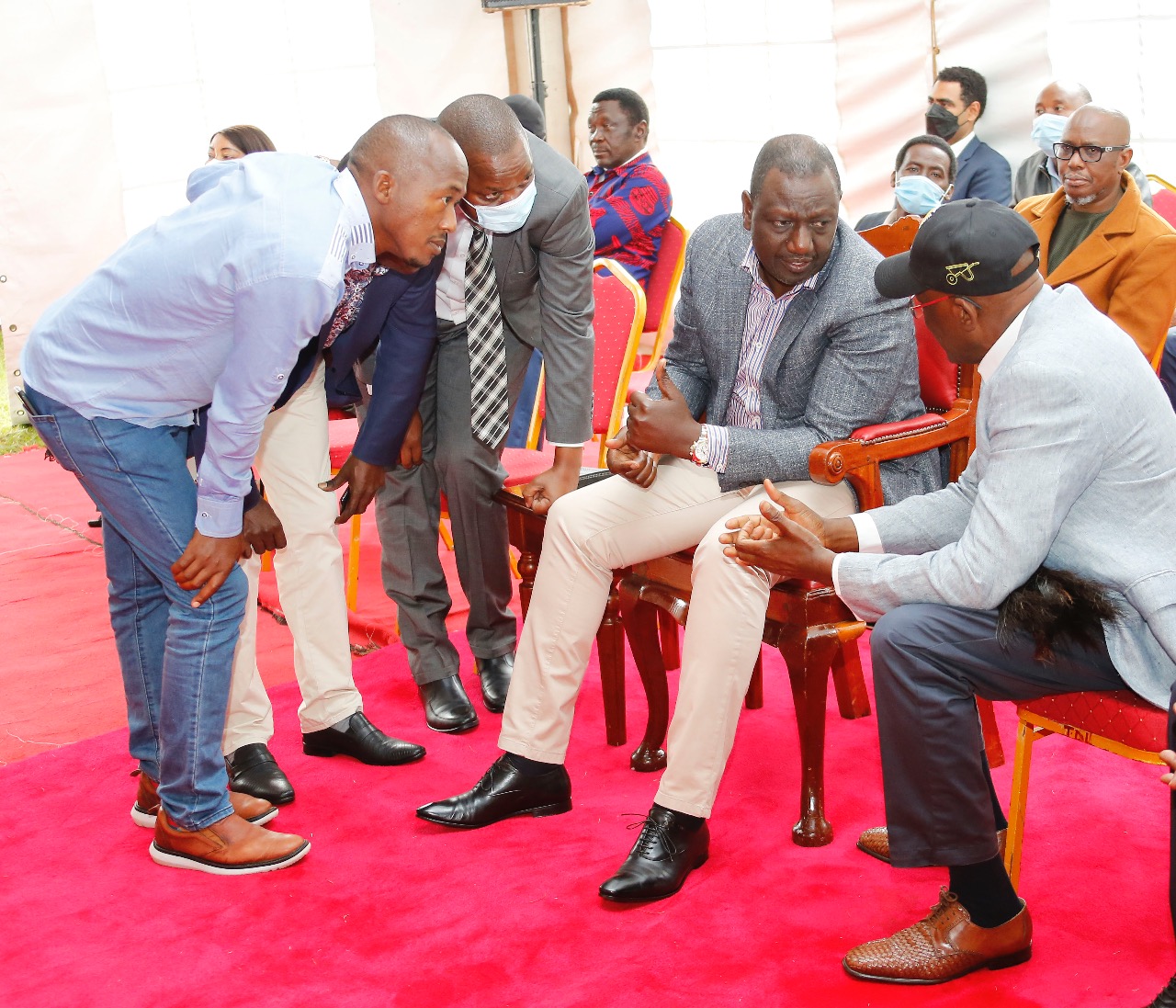 Deputy President William Ruto in a meeting with Kitui County leaders