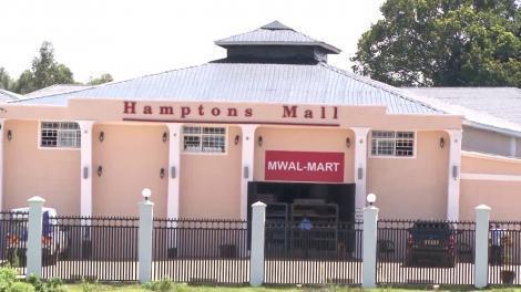 Hamptons Mall 