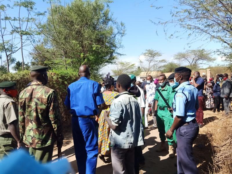 Police disrupt the burial service of Mahoo Ward MCA Ronald Sagurani. |Photo| Courtesy|