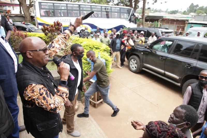 Jimi Wanjigi Stoned in Migori County. 