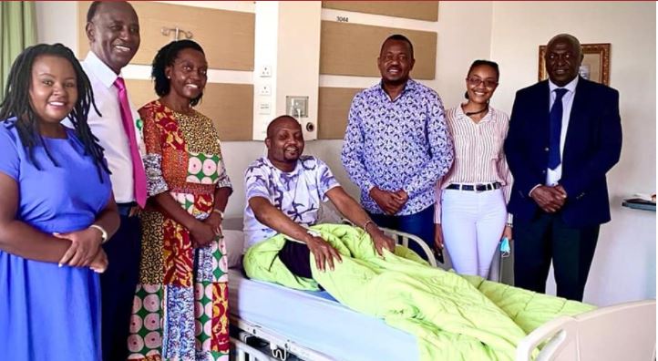 Leaders pay a visit to Gatundu South MP Moses Kuria while he was in hospital on Monday, September 27, 2021. |Courtesy| Facebook|