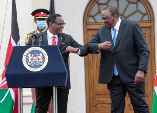 Presidents Lazarus Chakwera and Uhuru Kenyatta. 
