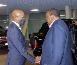 President Uhuru Kenyatta arrived in Kigali, Rwanda on Thursday evening. 