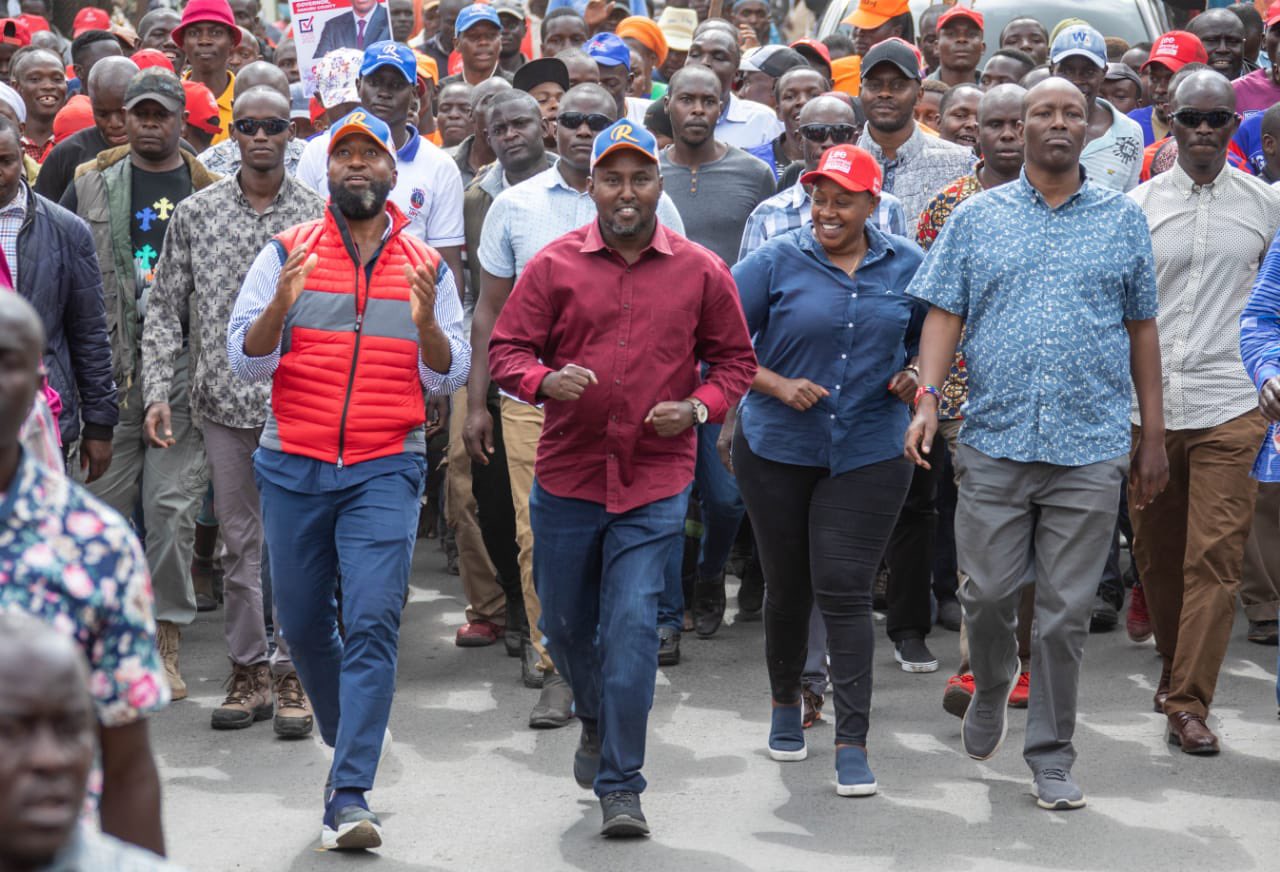 Junet Mohamed leads Azimo leaders during a past campaign.