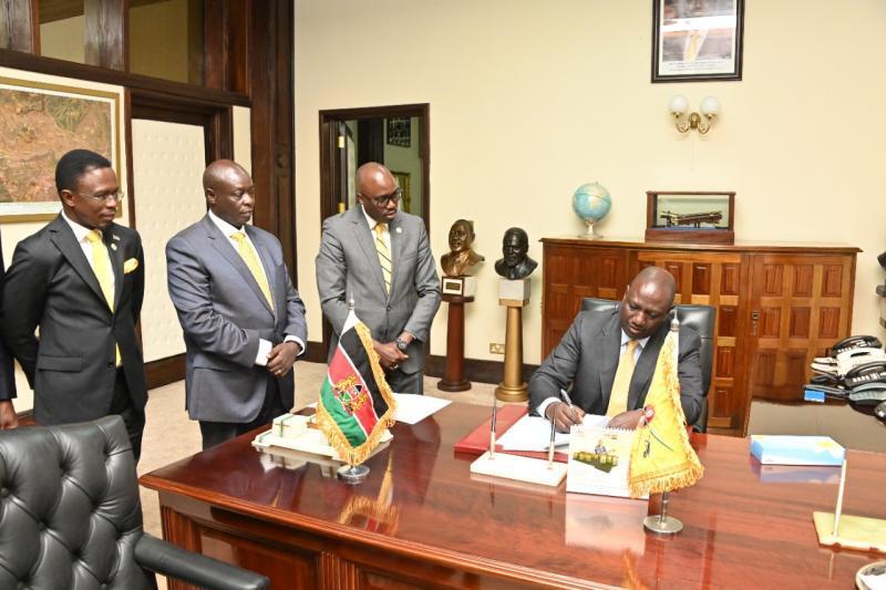 President William Ruto signs an Executive Order appointing four Court of Appeal Judges.