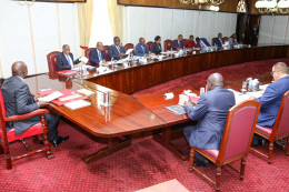 President William Ruto Chairs First Meeting with Uhuru's Cabinet.