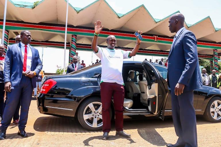File image of SportPesa Meja Jackpot winner, Cosmas Korir (centre),at Uhuru Park on Wednesday, October 3, 2018 after winning the Mega Jackpot. 