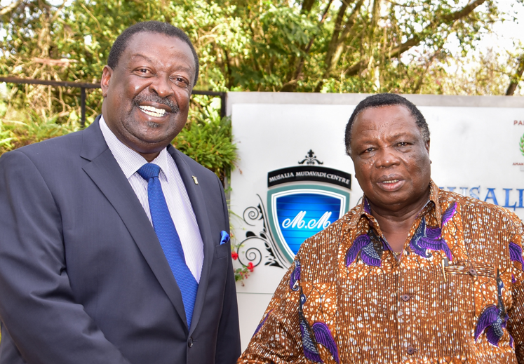 Prime Cabinet Secretary Musalia Mudavadi and COTU secretary-general Francis Atwoli.