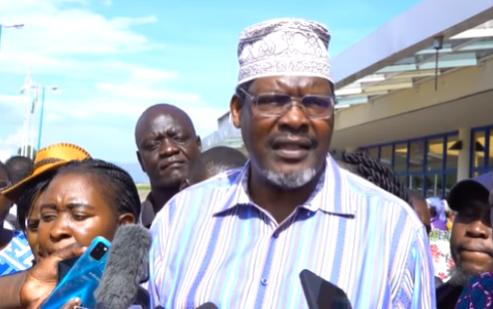 Lawyer Miguna Miguna addressing a presser after a church service in Kisumu