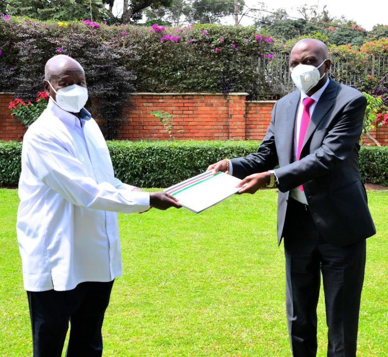 Uganda's president Yoweri Museveni receives a special message from President William Ruto through Trade CS Moses Kuria. IMAGE: Moses KURIA