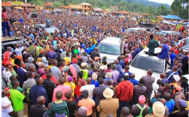 Drama as UDA MP Sylvanus Osoro is Heckled in Kisii During Ruto’s Tour