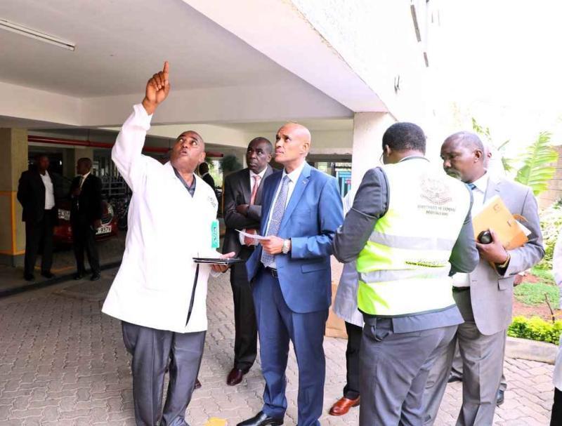 Directorate of Criminal Investigations (DCI) boss Amin Mohamed at the scene where Jeff Mwathi died.