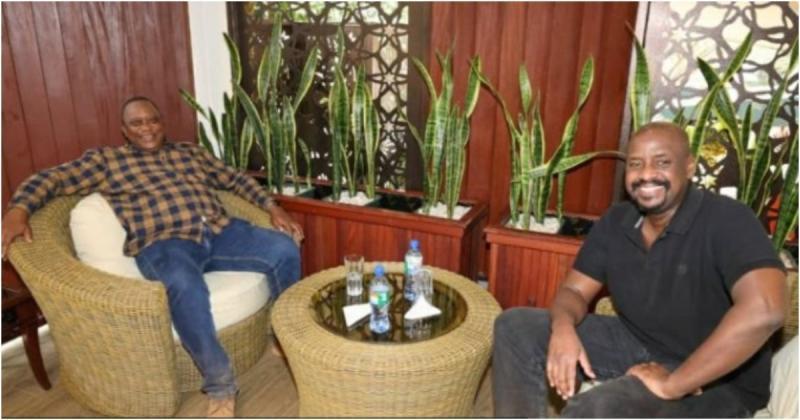 Muhoozi Kainerubaga with former president Uhuru Kenyatta.