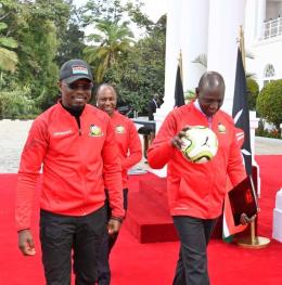 File image of President William Ruto and CS Ababu Namwamba.