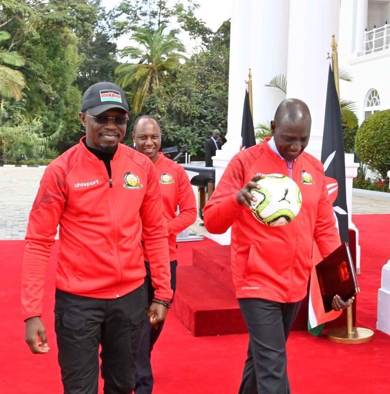 File image of President William Ruto and CS Ababu Namwamba.