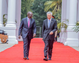 President William Ruto and Prime Minister of Singapore, H.E. Lee Hsien Loong, State House, Nairobi.