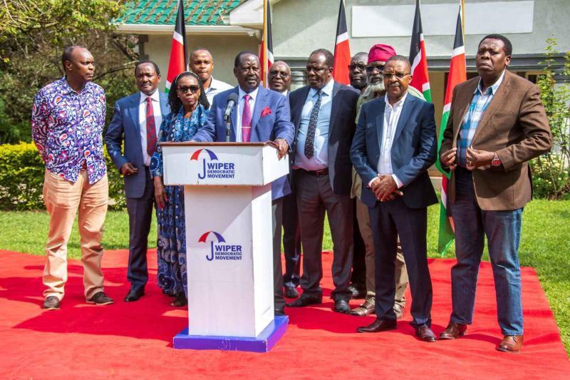 Raila Odinga addressing the Press alongside other Azimio leaders.