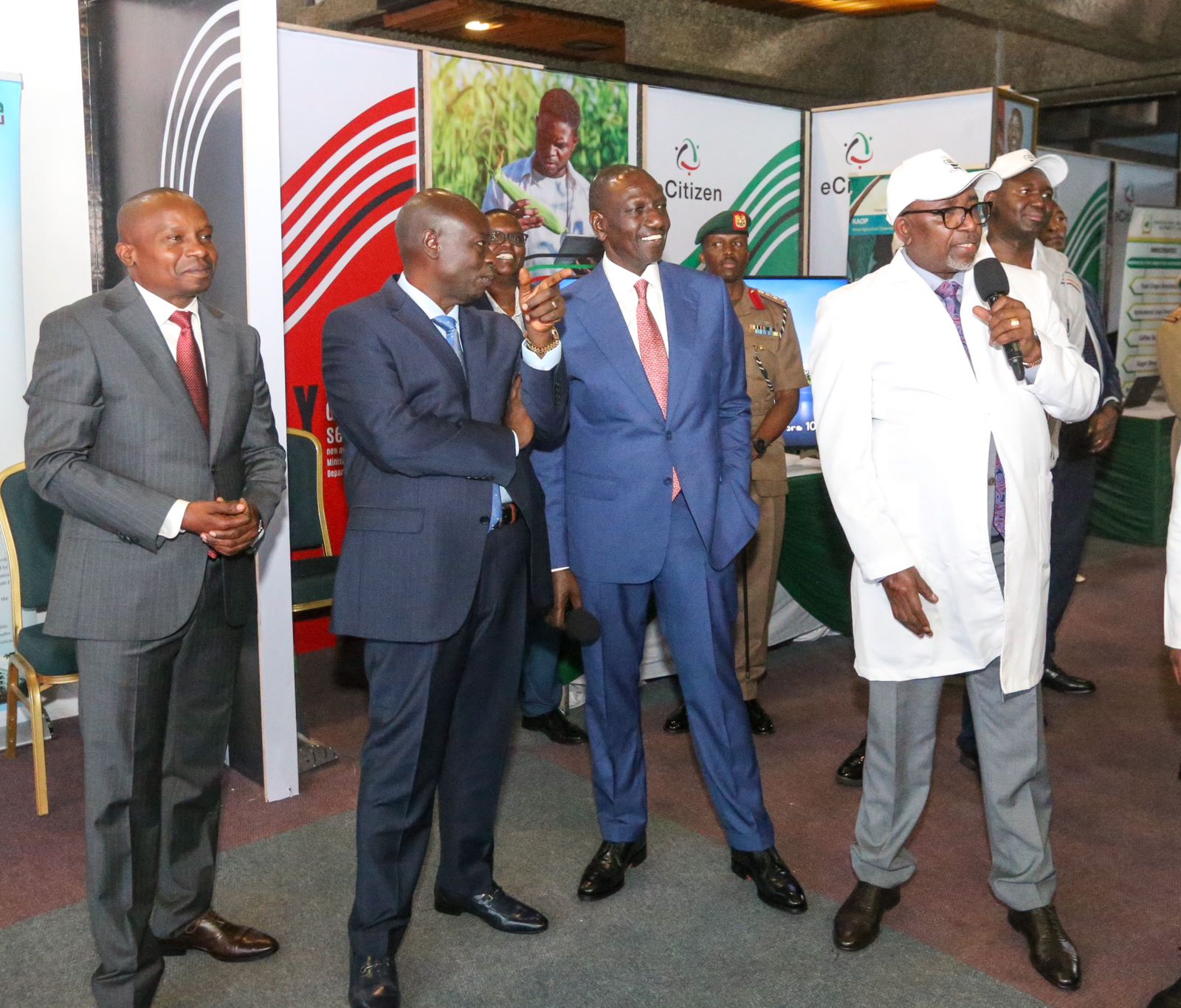 President William Ruto and senior government officials during the launch of Gava Mkononi app.