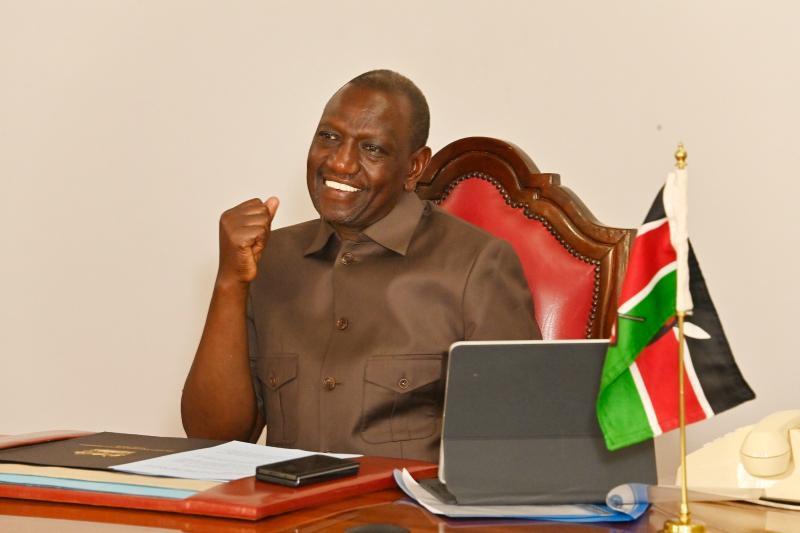 File Image of President William Ruto with TikTok CEO Shou Zi Chew.