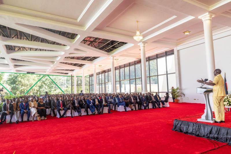 File image of President Ruto addressing Kenya Kwanza MCAs at State House.
