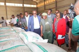 File image of Agriculture CS Mithika Linturi and PS Kipronoh Ronoh inspecting a NCPB depot.