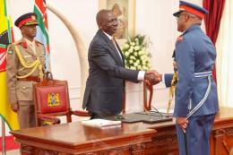 File Image of President William Ruto and the late KDF General Francis Ogolla.