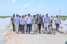 Transport CS Kipchumba Murkomen in Lamu
