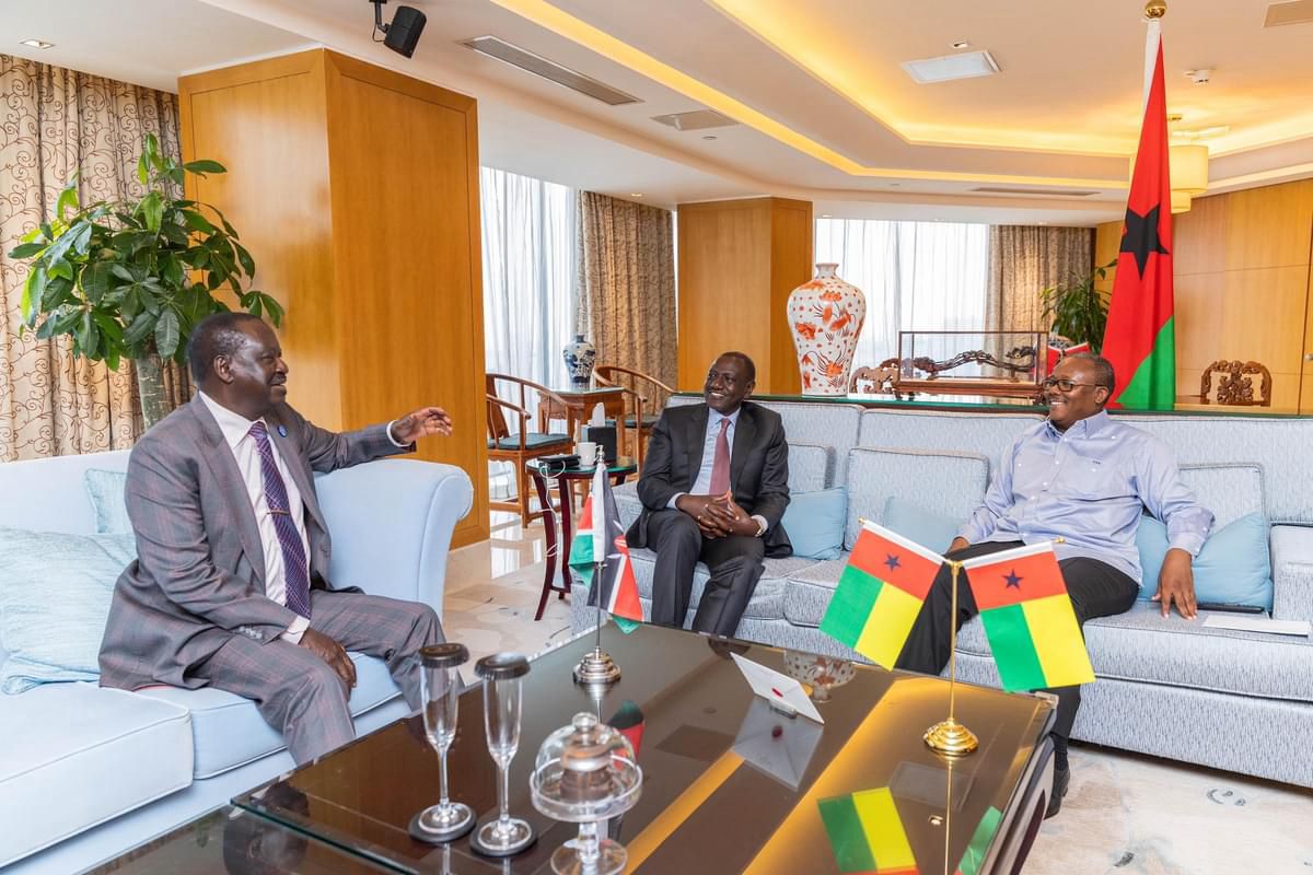 President William Ruto in a meeting with President Umaro Sissoco Embaló of Guinea-Bissau and Raila Odinga.