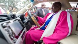 File image of President William Ruto and Bishop Benjamin Kalanzo