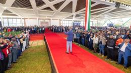 File image of President William Ruto during a meeting with Meru County Grassroots leaders