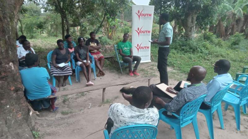 File image of a Youth Fund official in a meeting with youths in Kisumu County