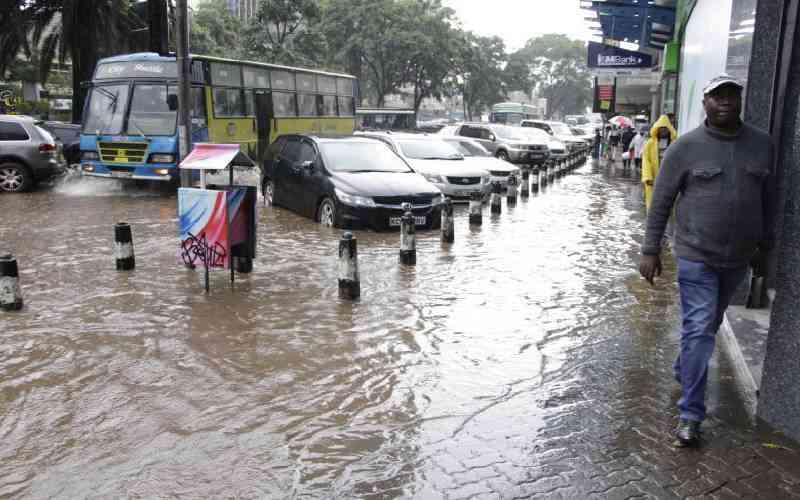 File image of heavy rains experienced in Nairobi.