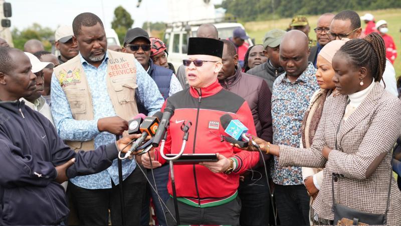 File image of Government Spokesperson Isaac Mwaura.