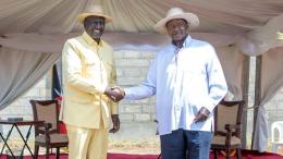 File image of President William Ruto and Ugandan President Yoweri Museveni