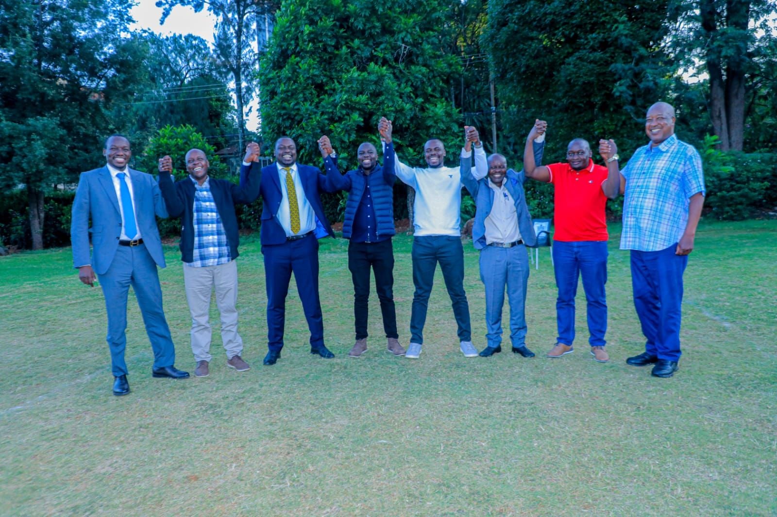 File image of Simba Arati, Amos Nyaribo, Silvanus Osoro, Japhet Nyakundi and newly elected MCAs in Nyamira County.