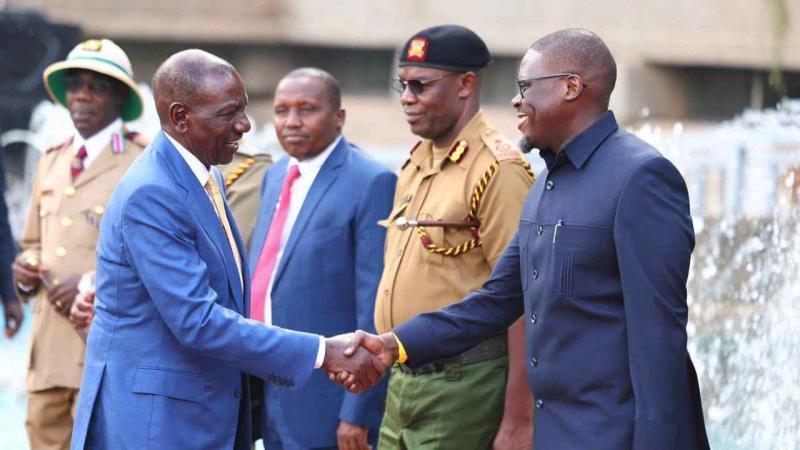 File image of President William Ruto and Nairobi Governor Johnson Sakaja