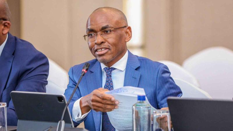 File image of Safaricom CEO Peter Ndegwa
