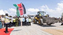 File image of President William Ruto launching the dualing of the Rironi-Maai Mahiu-Naivasha highway