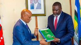 File image of DCI boss Mohamed Amin and Public Service Cabinet Secretary Geoffrey Ruku