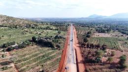 File image of the  Emali–Matiliku road.