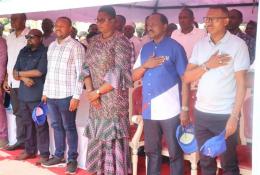 A file photo of Wiper Leader Kalonzo Musyoka with ex-CS Aisha Jumwa in Malindi.