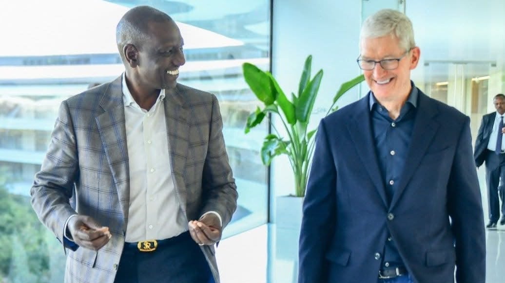 File image of President William Ruto and former Apple CEO Tim Cook
